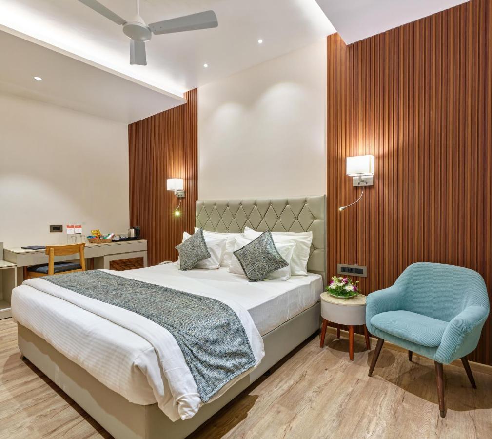Regenta Place Raysons Колхапур Екстериор снимка